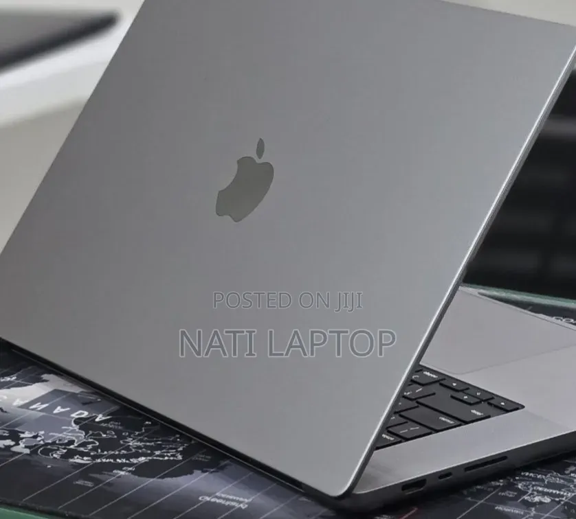 New Laptop Apple MacBook Pro 2023 M2 16GB Apple M2 SSD 512GB