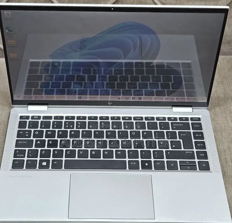 New Laptop HP EliteBook 1040 G8 32GB Intel Core i7 SSD 512GB