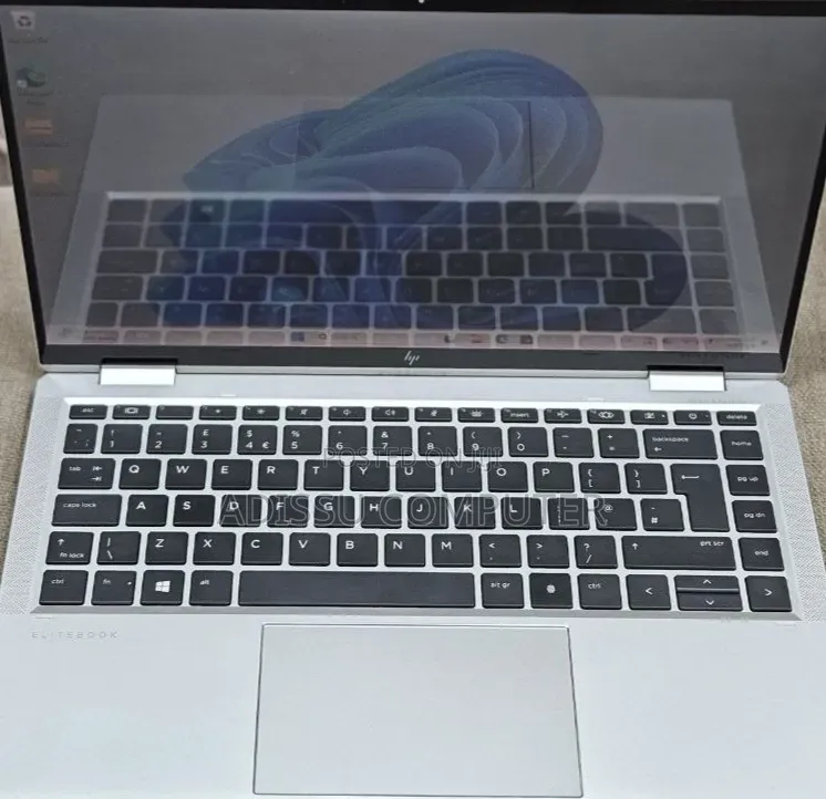 New Laptop HP EliteBook 1040 G8 32GB Intel Core i7 SSD 512GB
