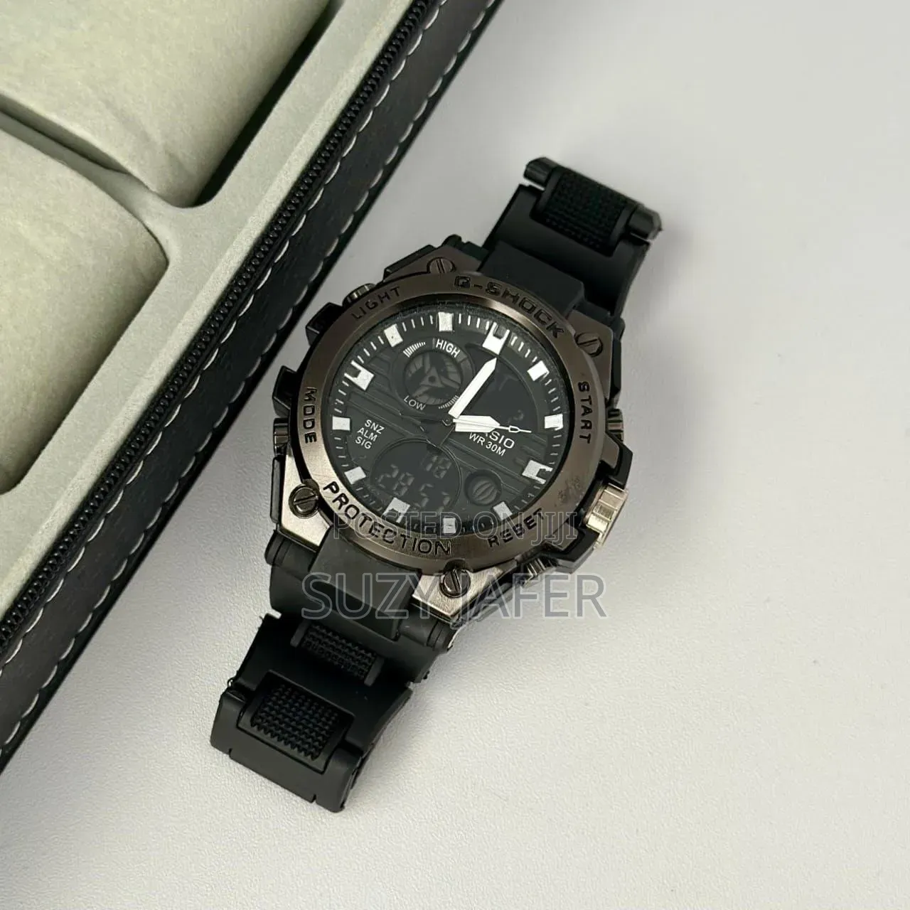 Gshock
MEN Watch
