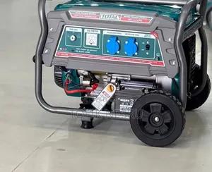 Total Gassolin Silent Generator 3.5kw 220-240v