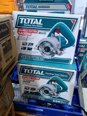 Total Marble Cutter 1400w Wit and Dry