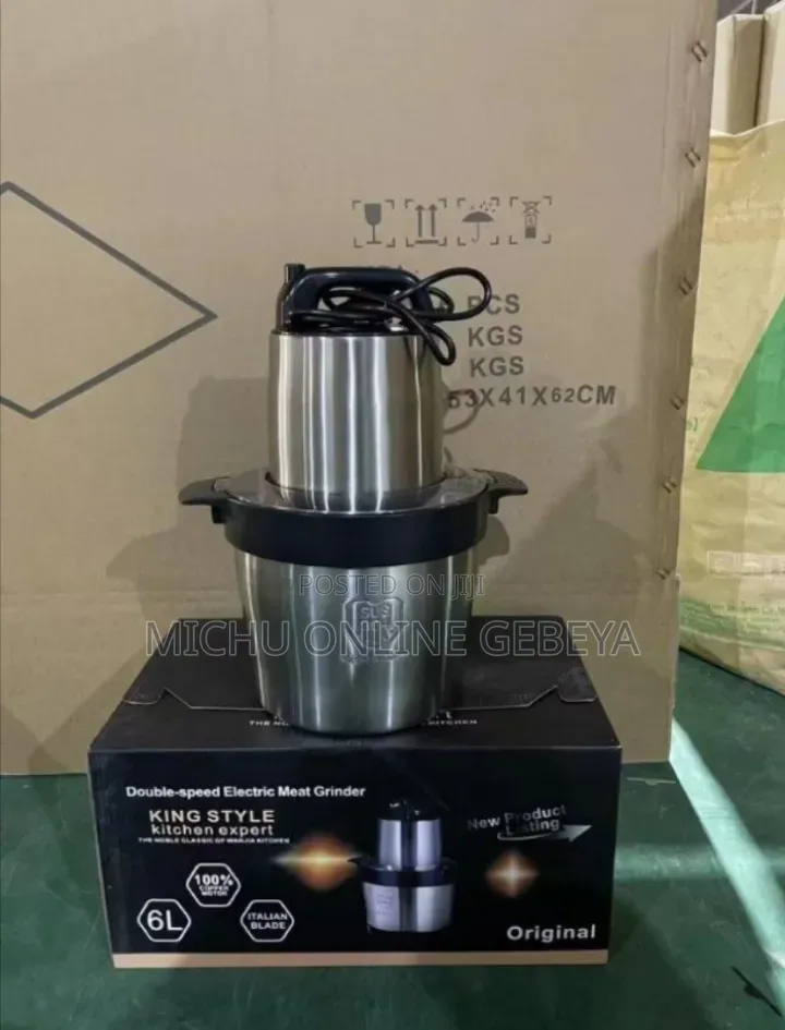 6L Queen Luxury Style Kitchen Expert Food Processor/ Free Delivery