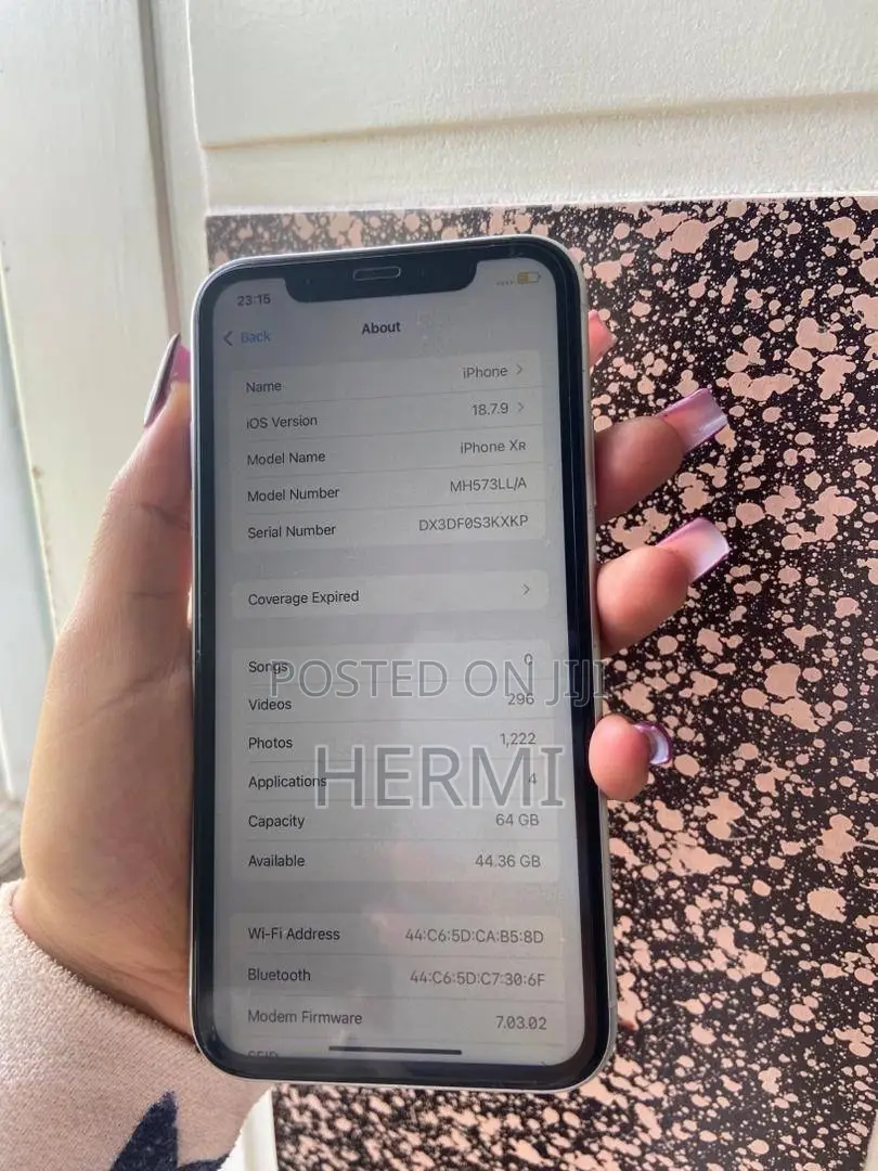 New Apple iPhone XR 64 GB White