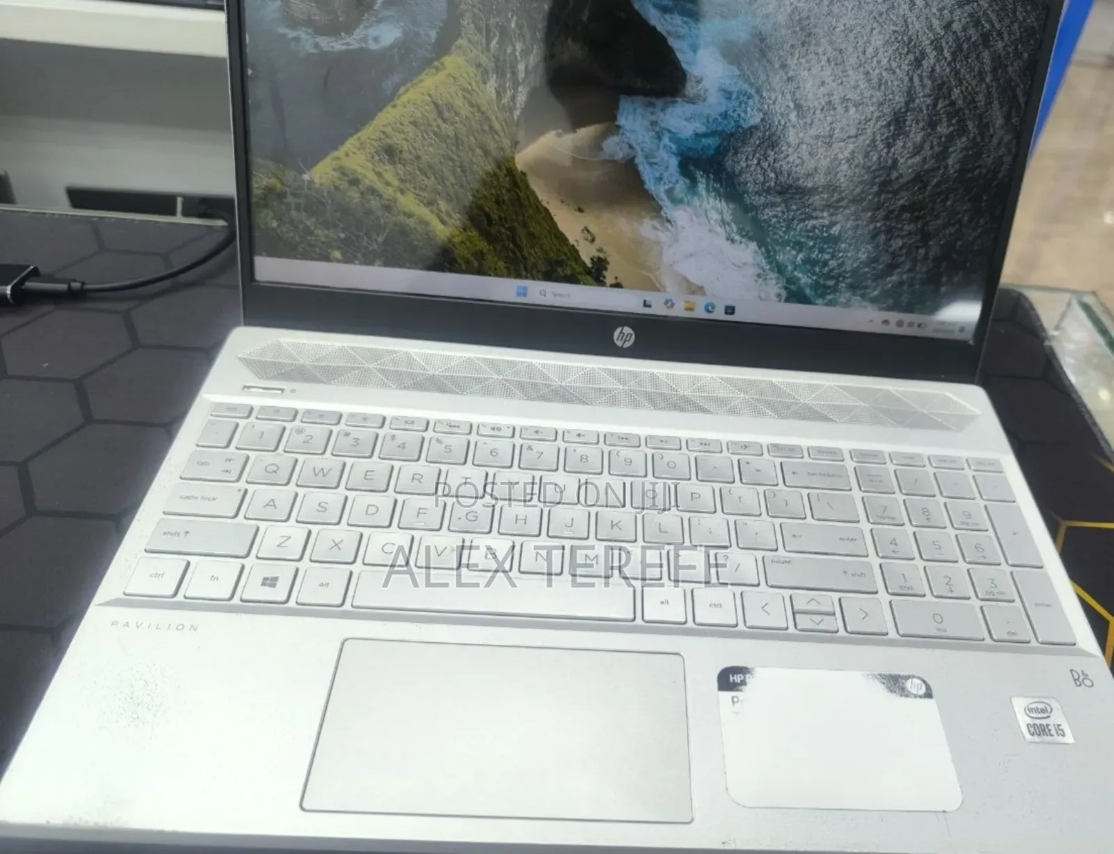 New Laptop HP Pavilion 15 16GB Intel Core i5 SSD 512GB