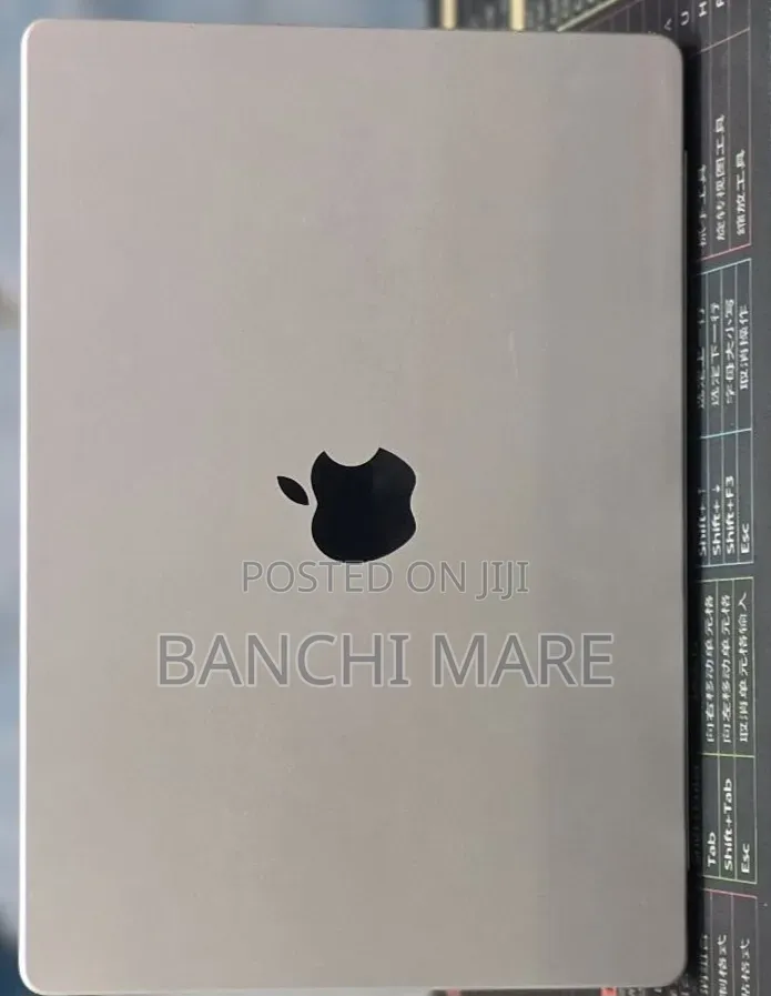 New Laptop Apple MacBook Pro 2021 M1 16GB Apple M1 Pro SSD 1T