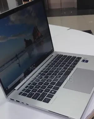 New Laptop HP EliteBook 840 G10 16GB Intel Core i7 SSD 1T