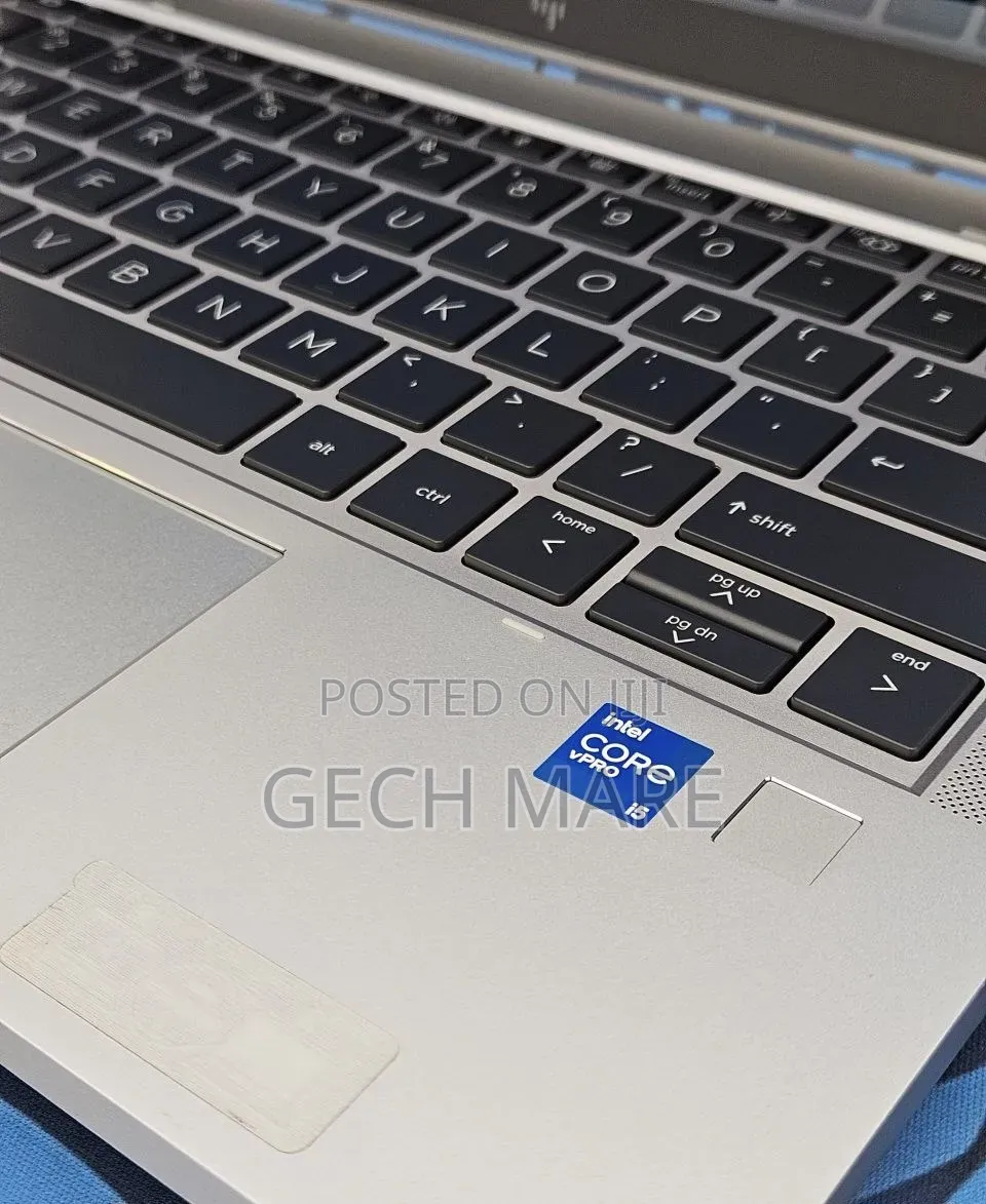 New Laptop HP EliteBook 1040 G8 16GB Intel Core i5 SSD 512GB