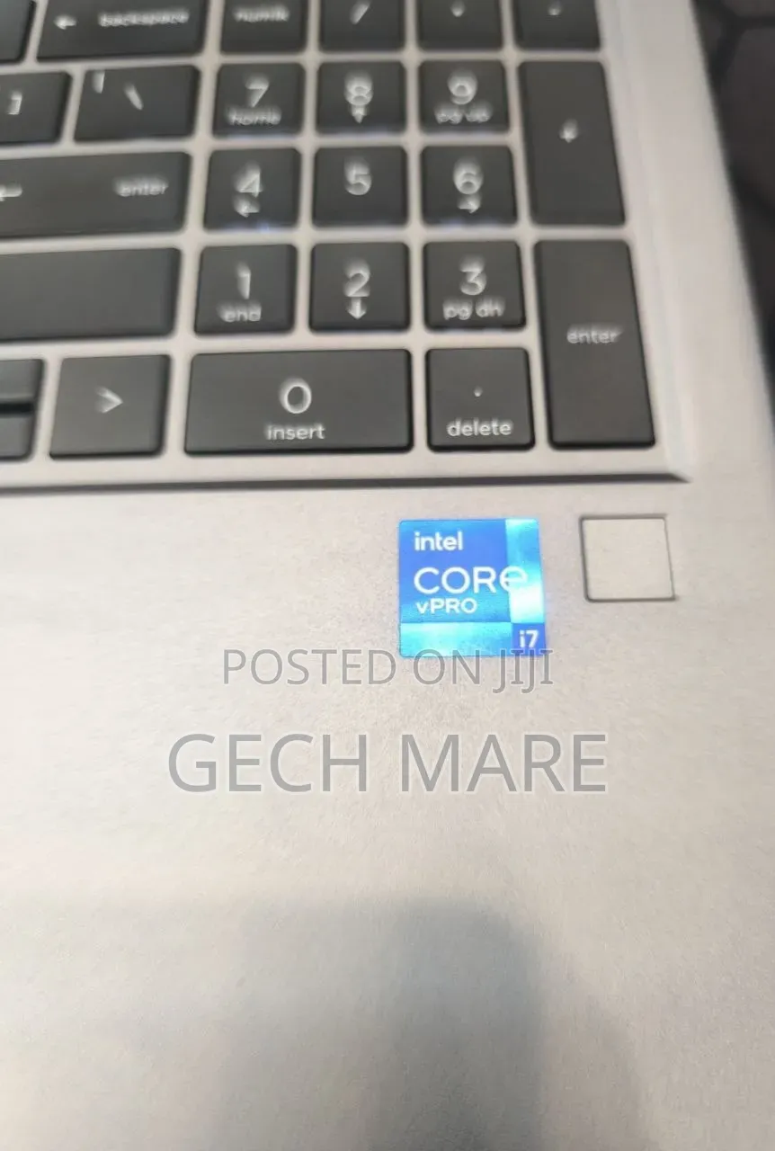 New Laptop HP ZBook 14 16GB Intel Core i7 SSD 512GB