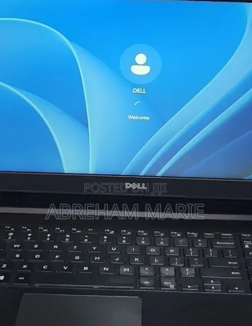 New Laptop Dell Vostro 1014 8GB Intel Core i5 HDD 1T