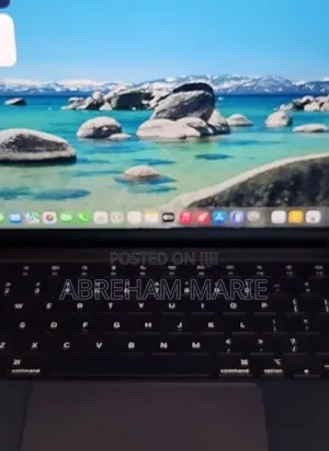 New Laptop Apple MacBook Pro 2025 M5 16GB Apple M5 Pro SSD 512GB