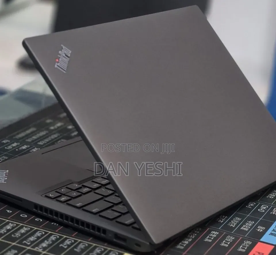 New Laptop Lenovo ThinkPad T14 16GB Intel Core i7 SSD 512GB