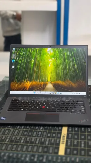 New Laptop Lenovo ThinkPad T14 G4 16GB Intel Core i7 SSD 512GB