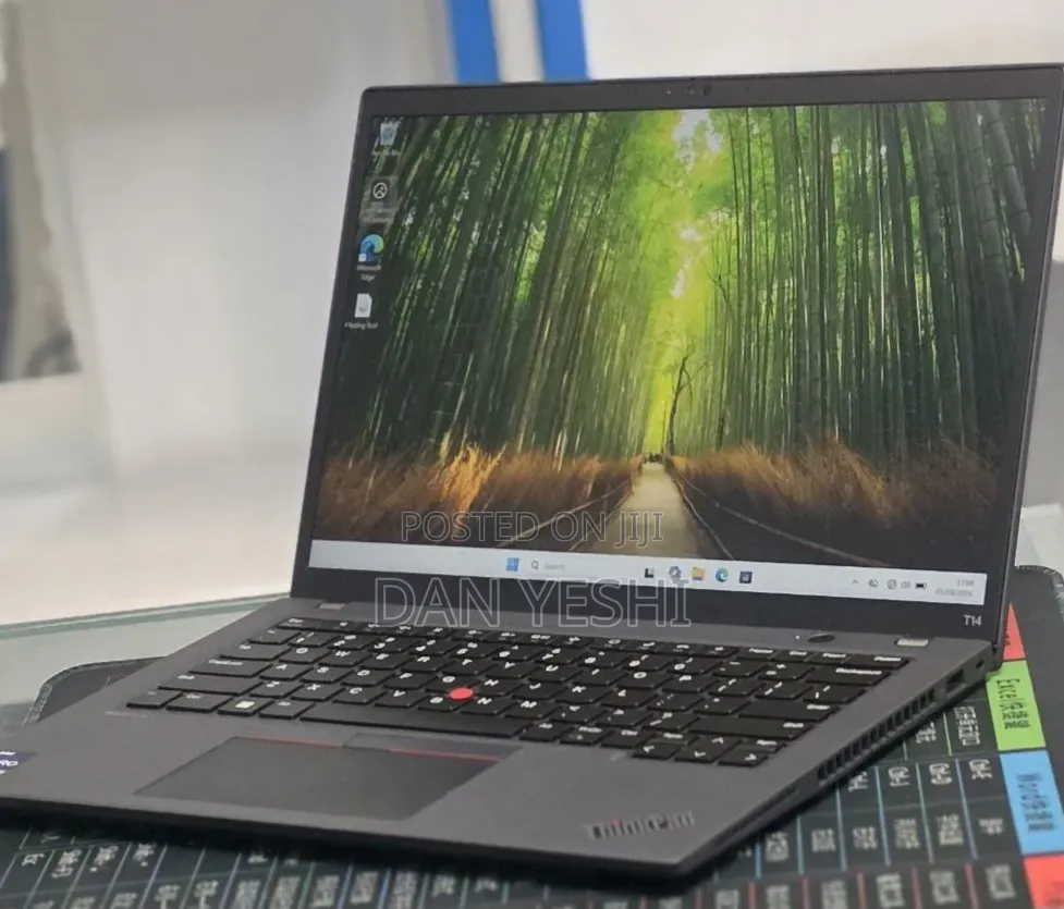 New Laptop Lenovo ThinkPad T14s G4 16GB Intel Core i7 SSD 512GB