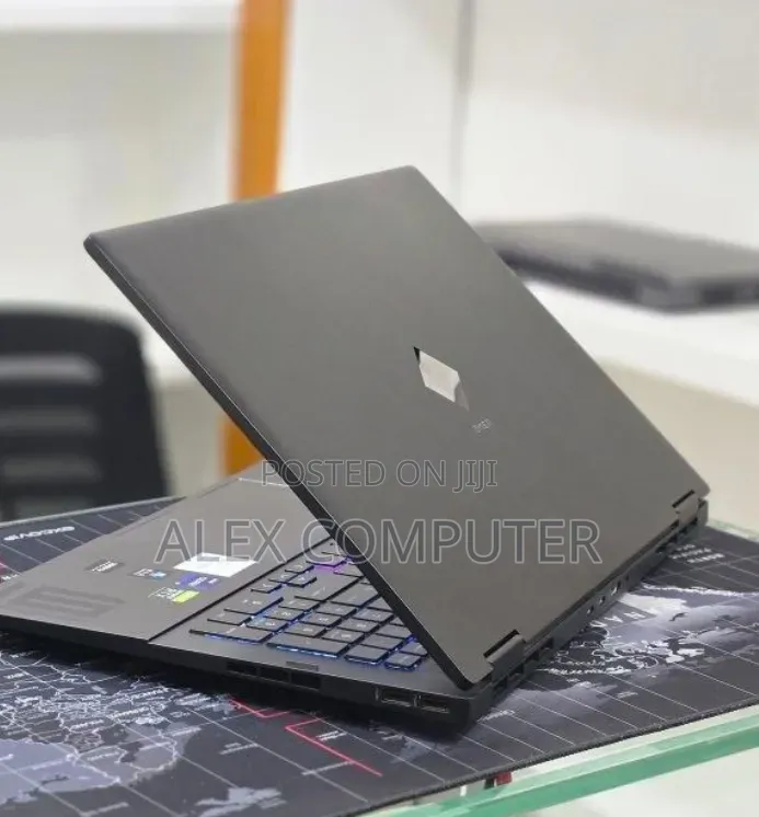 New Laptop HP Omen 16 16GB Intel Core i7 SSD 512GB