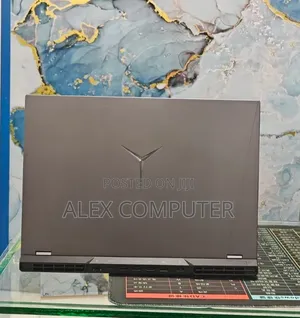 New Laptop Lenovo 16GB AMD Ryzen 7 SSD 512GB
