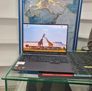 New Laptop Lenovo 16GB AMD Ryzen 7 SSD 512GB