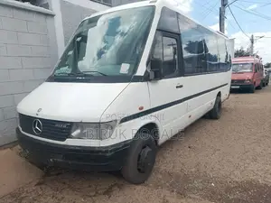 Mercedes-Benz Sprinter 1997 White