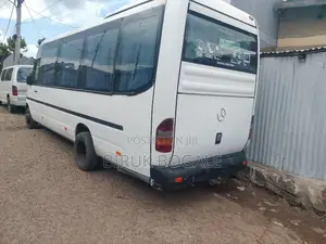 Mercedes-Benz Sprinter 1997 White
