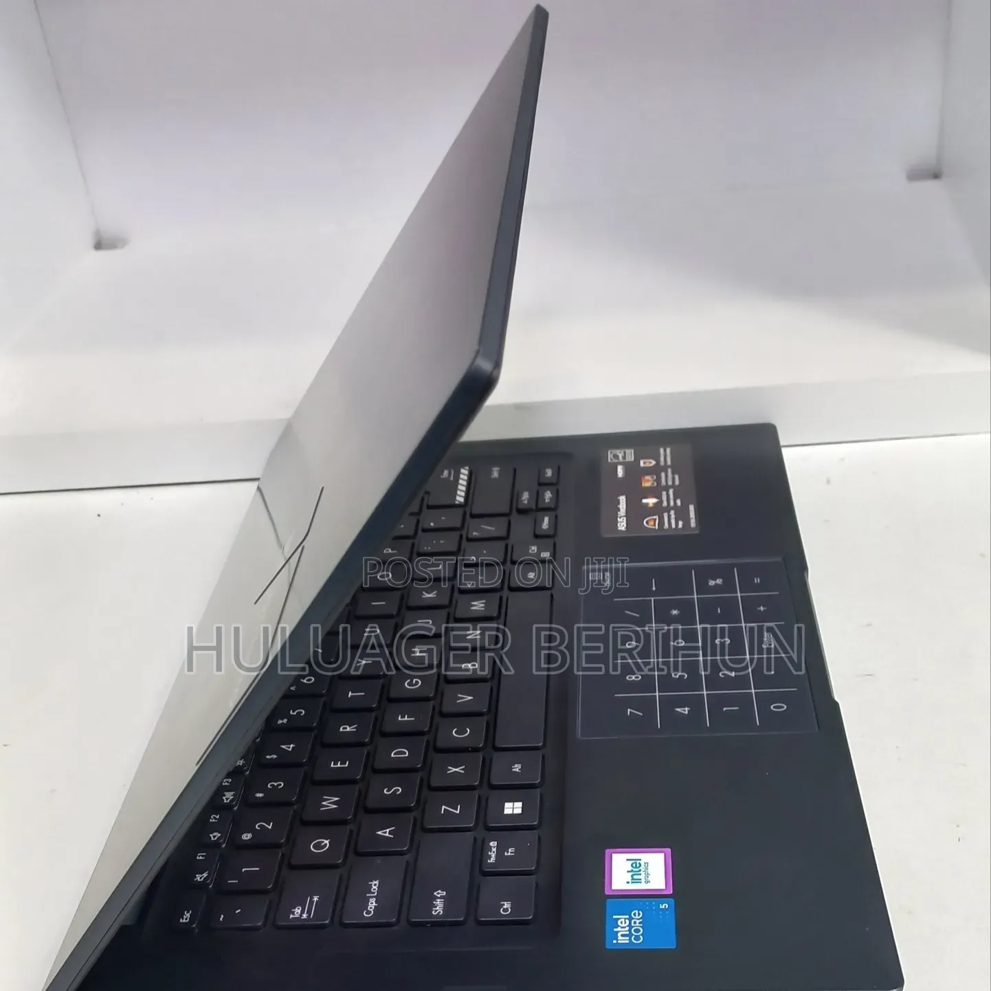 New Laptop Asus Vivobook 14 16GB Intel Core i5 SSD 512GB