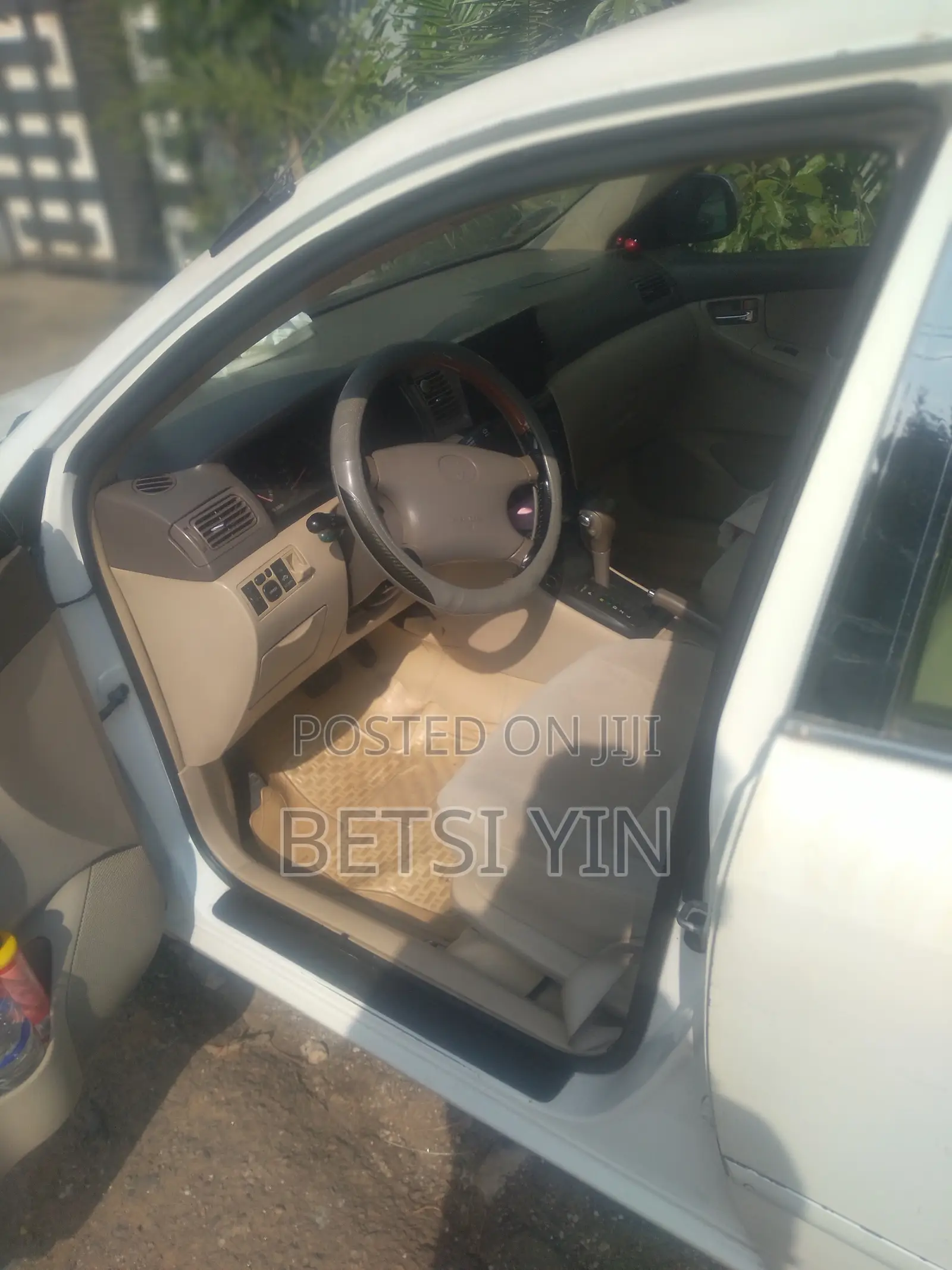 Toyota Corolla 2007 Ivory