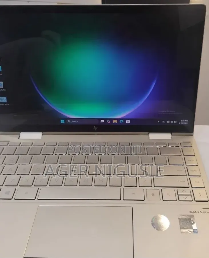 New Laptop HP Envy x360 8GB Intel Core i7 SSD 512GB