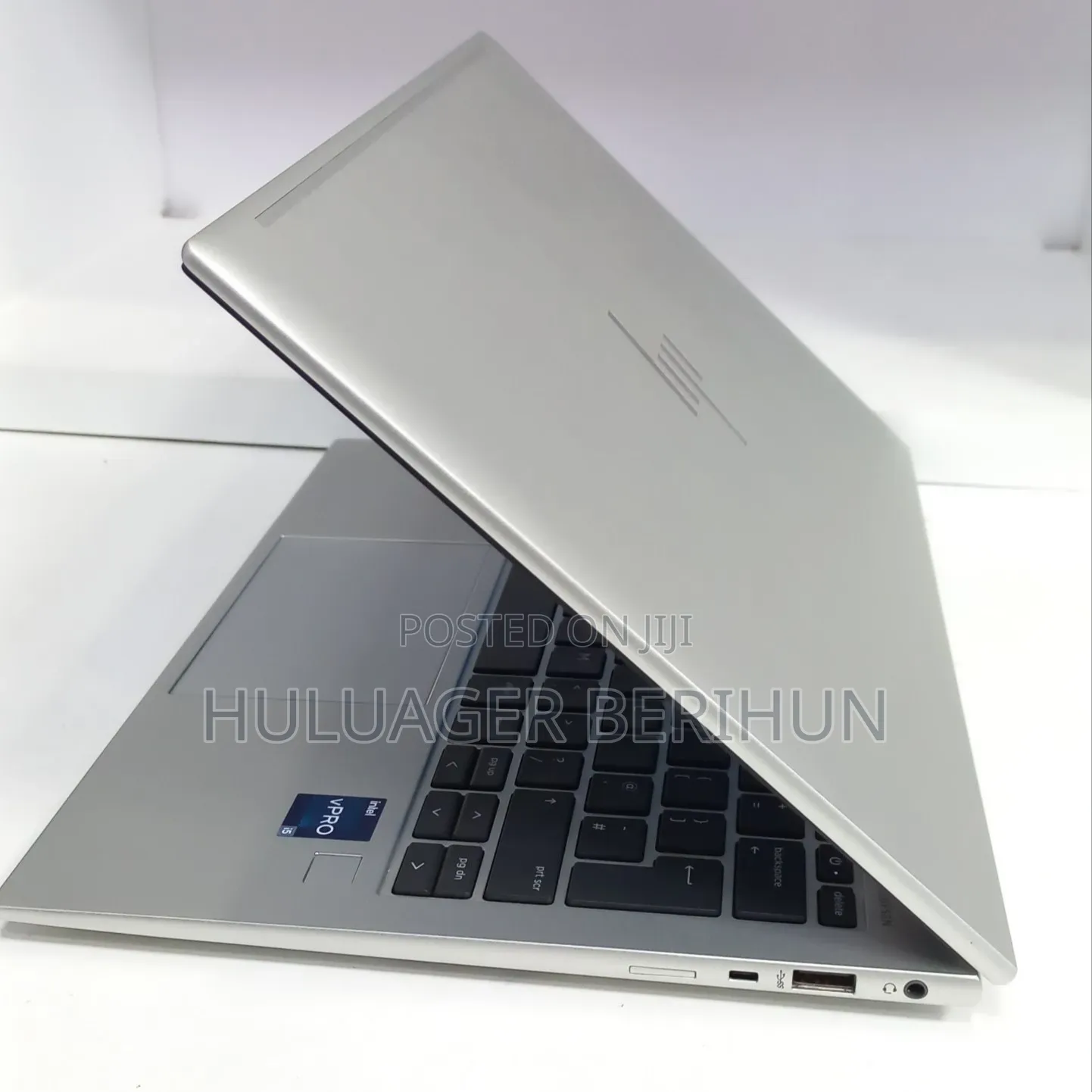 New Laptop HP EliteBook 830 G9 16GB Intel Core i5 SSD 512GB
