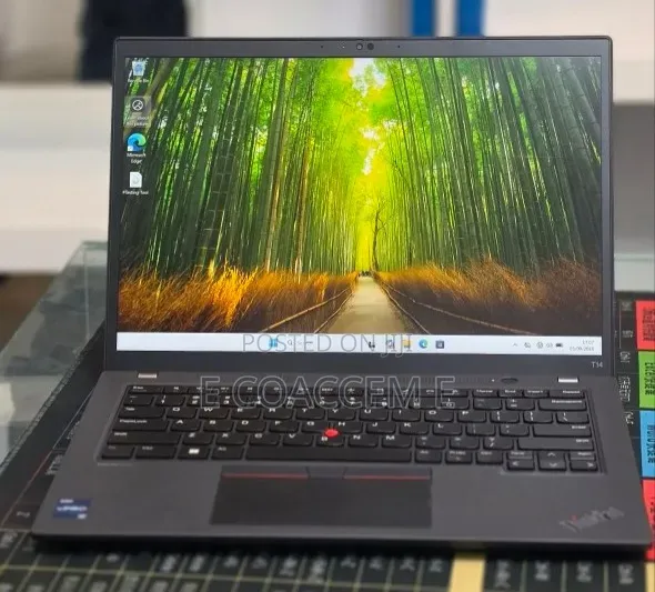 New Laptop Lenovo 16GB Intel Core i7 SSD 512GB