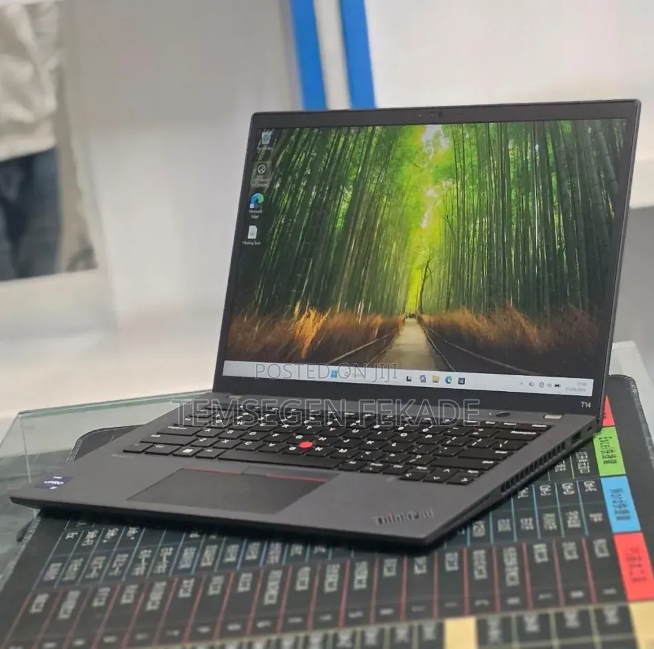 New Laptop Lenovo ThinkPad T14 G4 16GB Intel Core i7 SSD 512GB