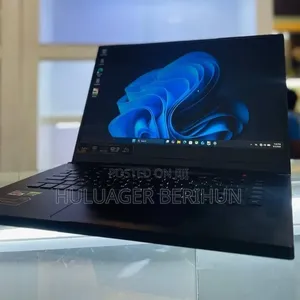 New Laptop Asus ROG Zephyrus G15 16GB AMD Ryzen 7 SSD 512GB