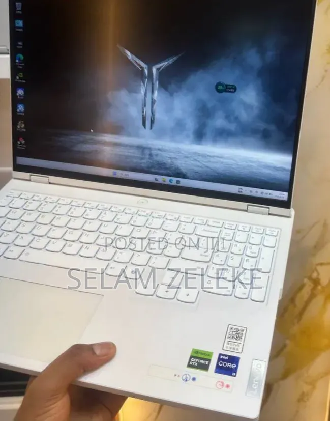 New Laptop Lenovo 16GB Intel Core i9 SSD 1T