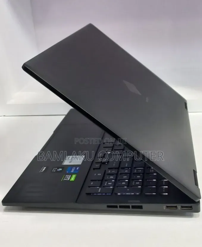 New Laptop HP Omen 16 16GB Intel Core i7 SSD 512GB
