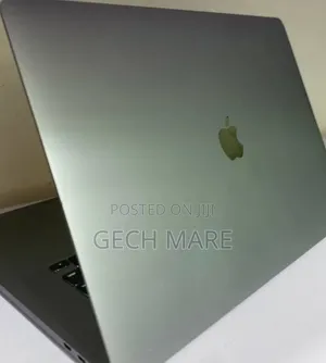 New Laptop Apple MacBook Pro 2019 16GB Intel Core i7 SSD 1T