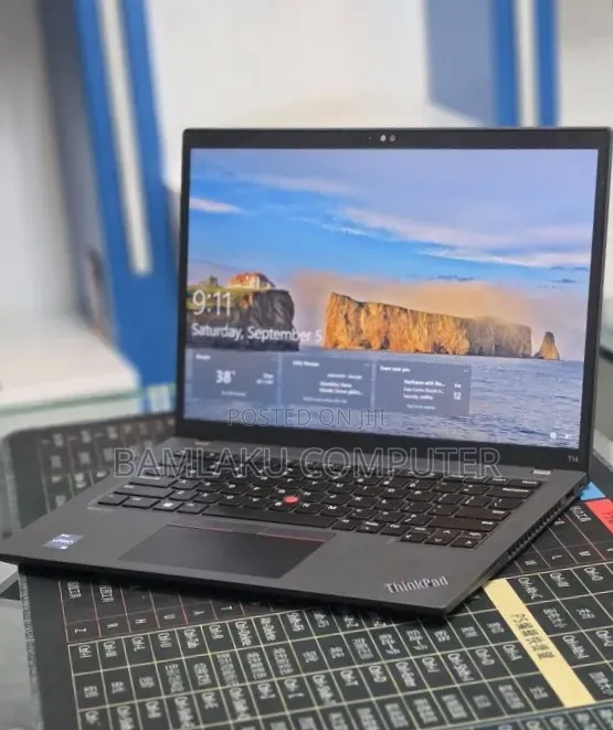 New Laptop Lenovo ThinkPad T14 16GB Intel Core i7 SSD 512GB
