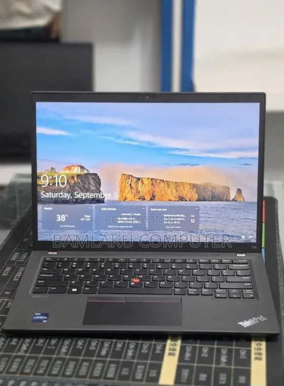 New Laptop Lenovo ThinkPad T14 16GB Intel Core i7 SSD 512GB