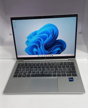 New Laptop HP EliteBook 830 G9 16GB Intel Core i5 SSD 512GB