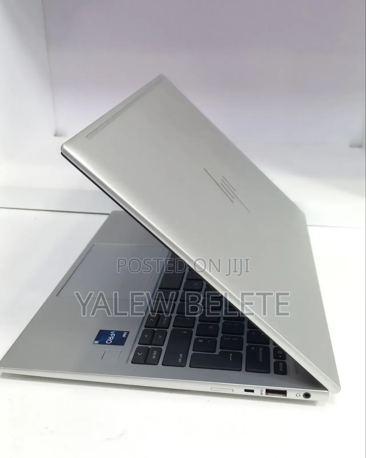 New Laptop HP EliteBook 830 G9 16GB Intel Core i5 SSD 512GB