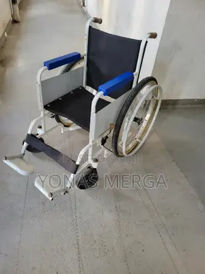 Folding Stronger wheelchair烤支For Anyone Disabling Pain/Severe Mobility