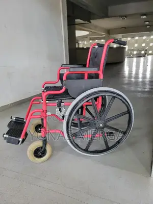 Europe Standard Orginal wheelchair齣名Seat Width 16′′(40cm)
Weight 150kg