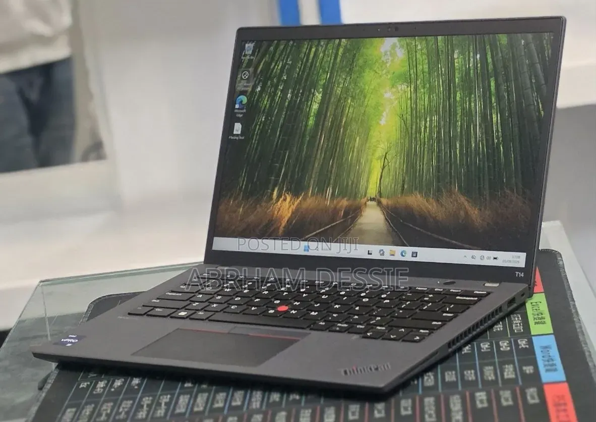 New Laptop Lenovo 16GB Intel Core i7 SSD 512GB