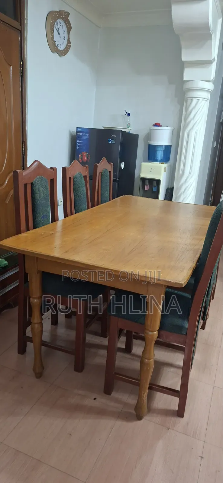 Dinning Table