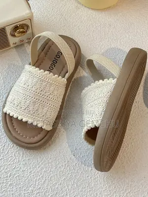 Women’s Shoes