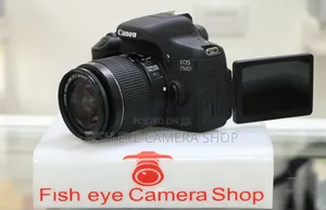 Camera Canon 750D