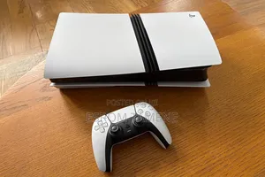 PS5 Fat With Two Joysticks