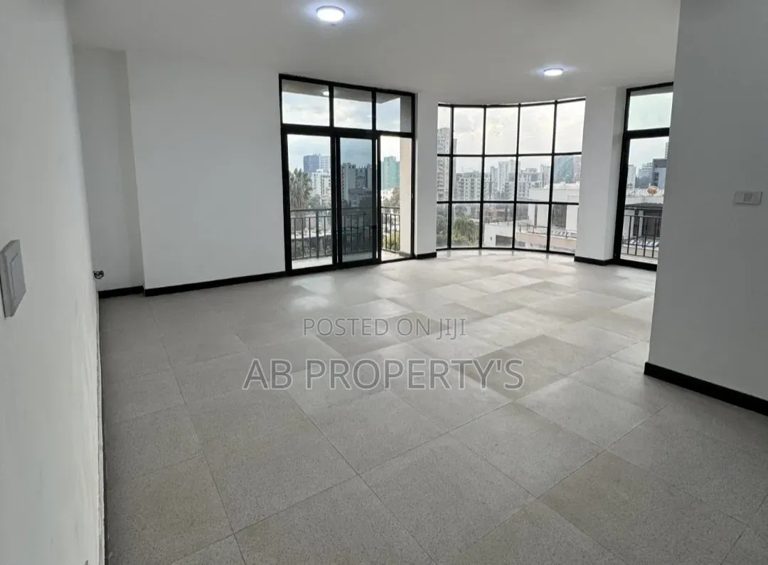 Furnished 3bdrm Apartment in ቦሌ ሩዋንዳ, Bole for sale