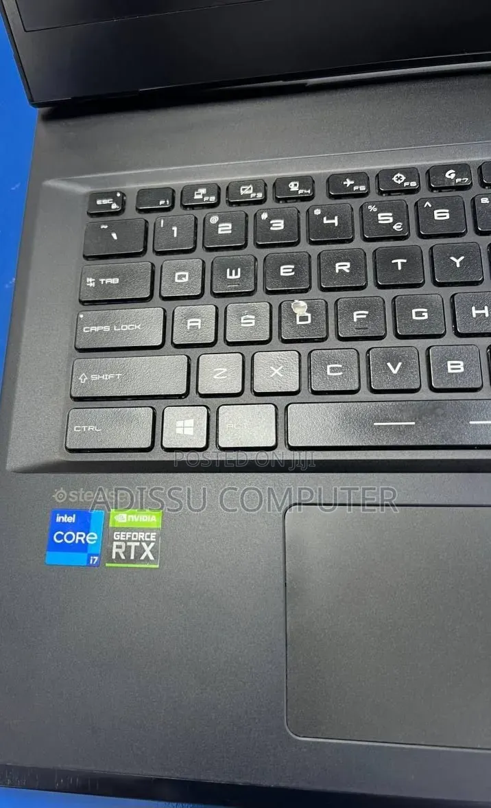 New Laptop MSI GP75 Leopard 16GB Intel Core i7 SSD 1T