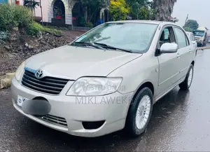 Toyota Corolla 2005 White