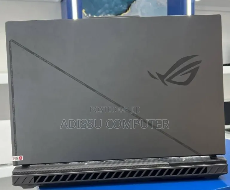 New Laptop Asus ROG Strix G16 16GB Intel Core i7 SSD 1T