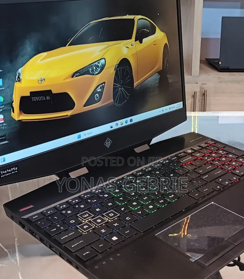 New Laptop HP Omen 16 16GB Intel Core i7 SSD 512GB