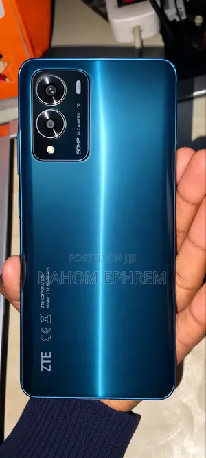 New ZTE Blade V40 Pro 128 GB Blue